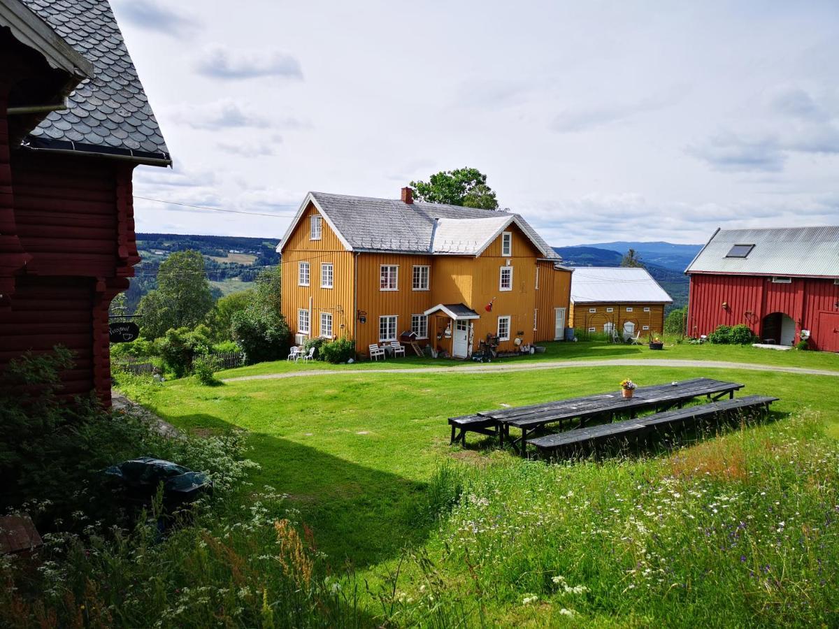Haugtun Gardspensjonat Og Leiligheter Nordre Land Exterior photo